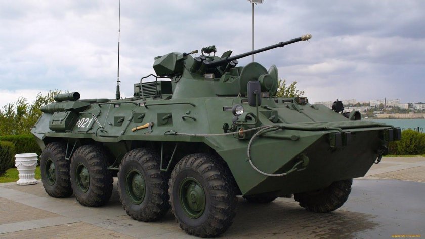 БТР-82 бронетранспортёр