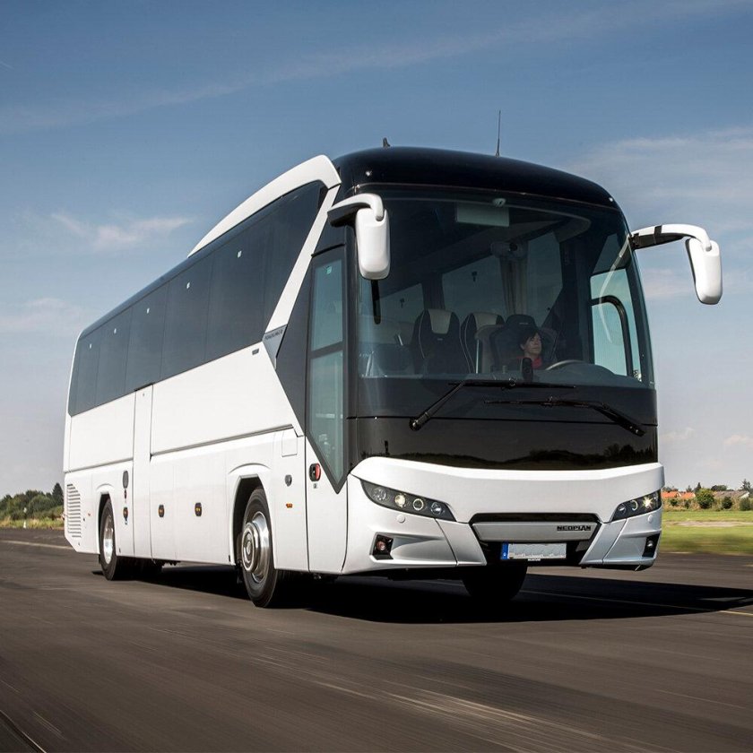 Автобус neoplan tourliner