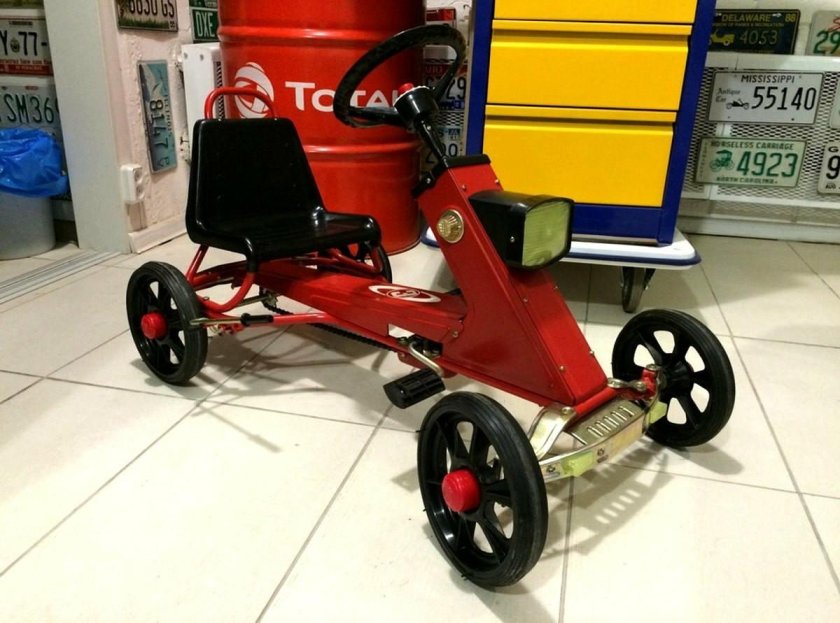 Педальная машинка ИДП-10-200