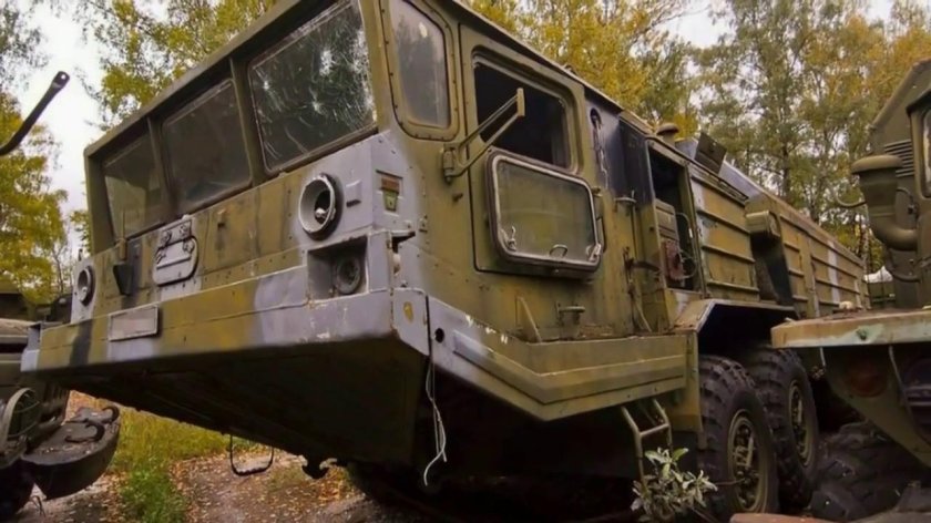 Кладбище брошенной военной техники ГАЗ 66