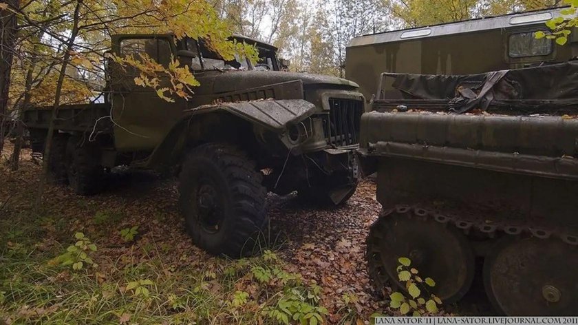 Кладбище заброшенной военной техники, Москва