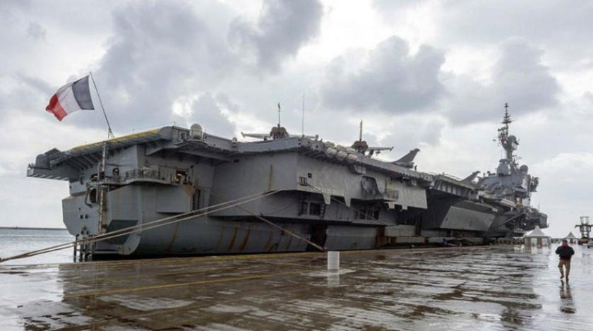 Шарль де Голль авианосец