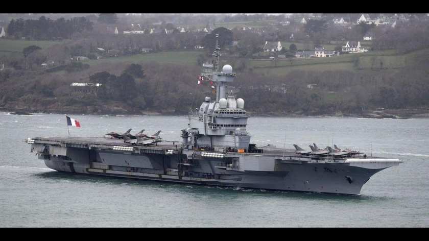 French aircraft carrier charles de gaulle