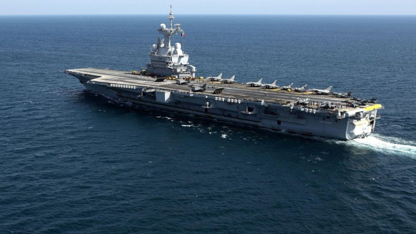 Шарль де Голль авианосец