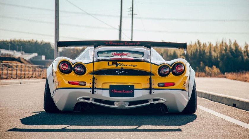 Mitsuoka Orochi Liberty walk