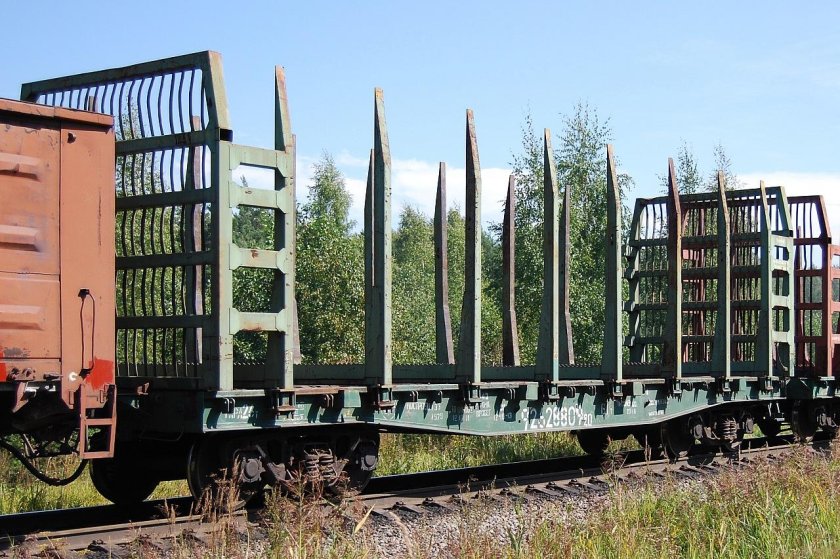 Платформа 13-401 лесовоз