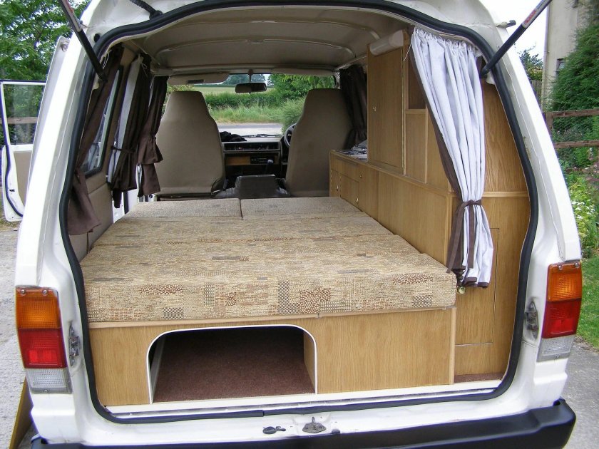 Nissan Vanette Camper