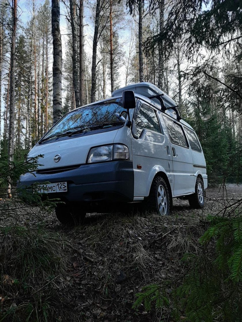 Nissan Vanette Camper