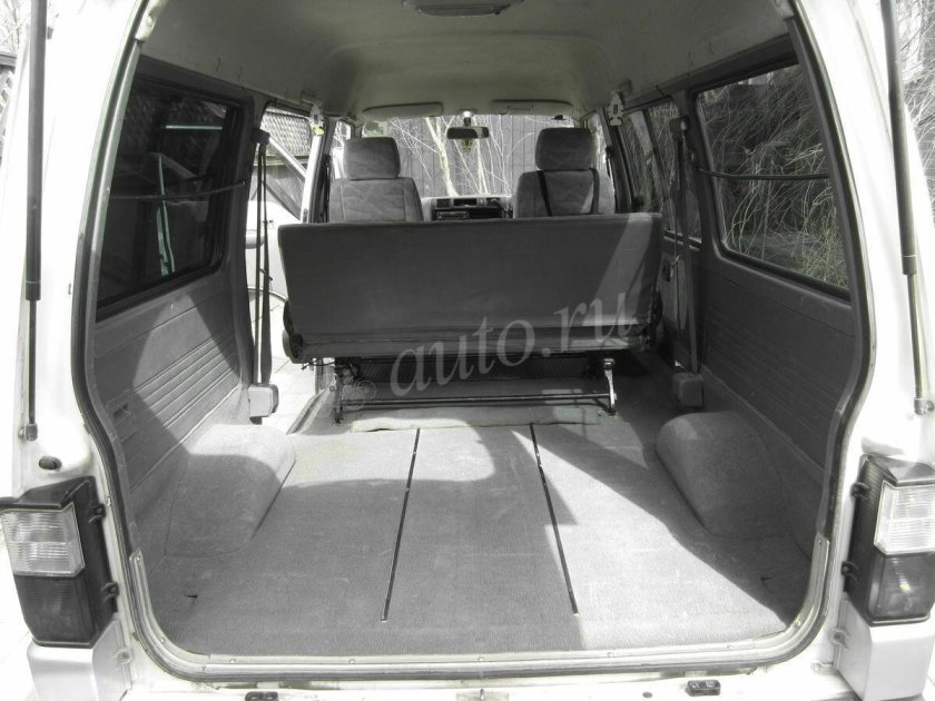 Ниссан Ванетте 2003