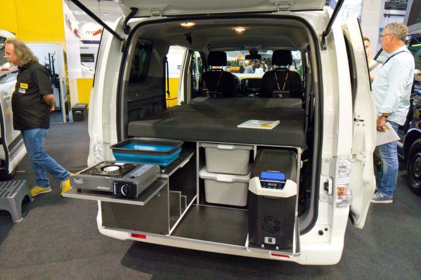 Nissan Caravan nv200