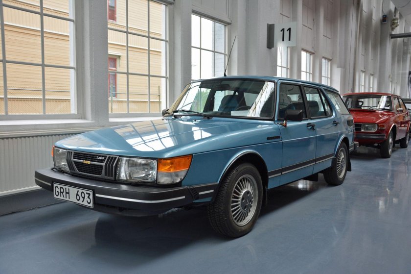 Saab 1981