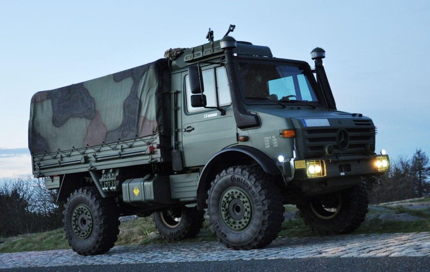 Mercedes-Benz Unimog армейский