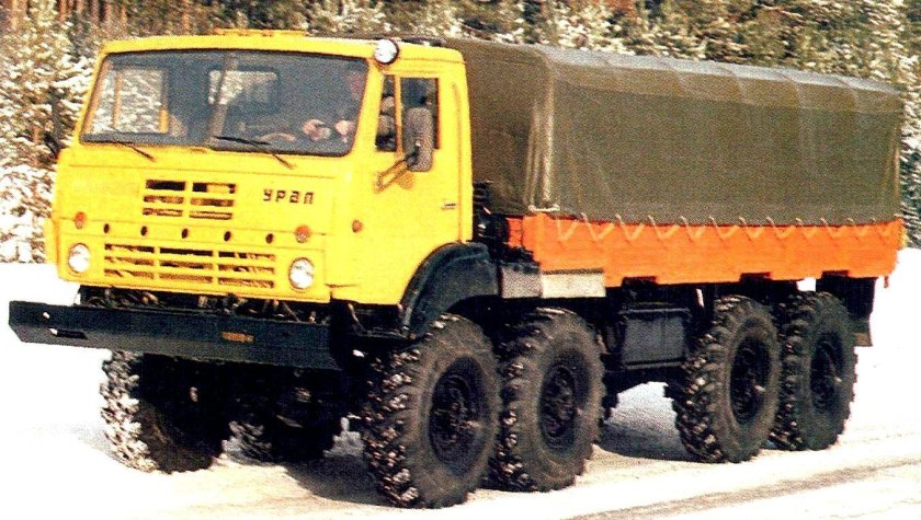 Урал-5323 автомобиль