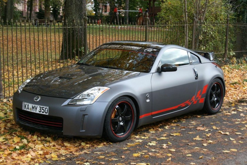 Nissan z 350