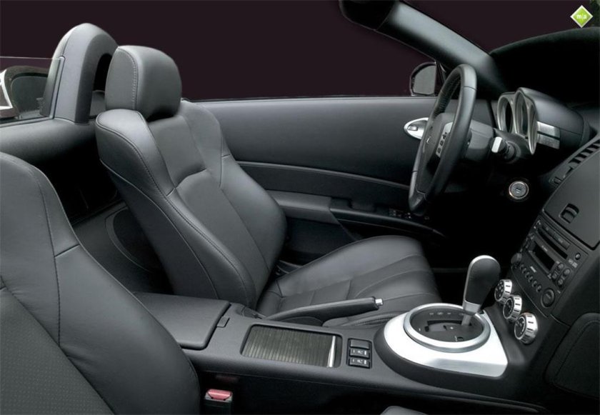 Nissan 350z салон