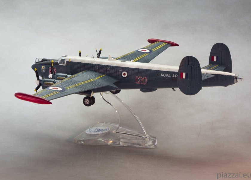 Авро Шеклтон 1/72