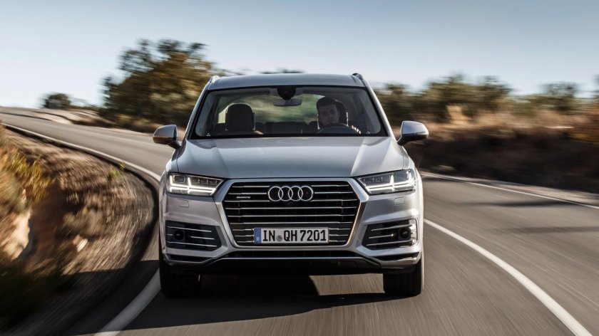 Q7 Etron Audi