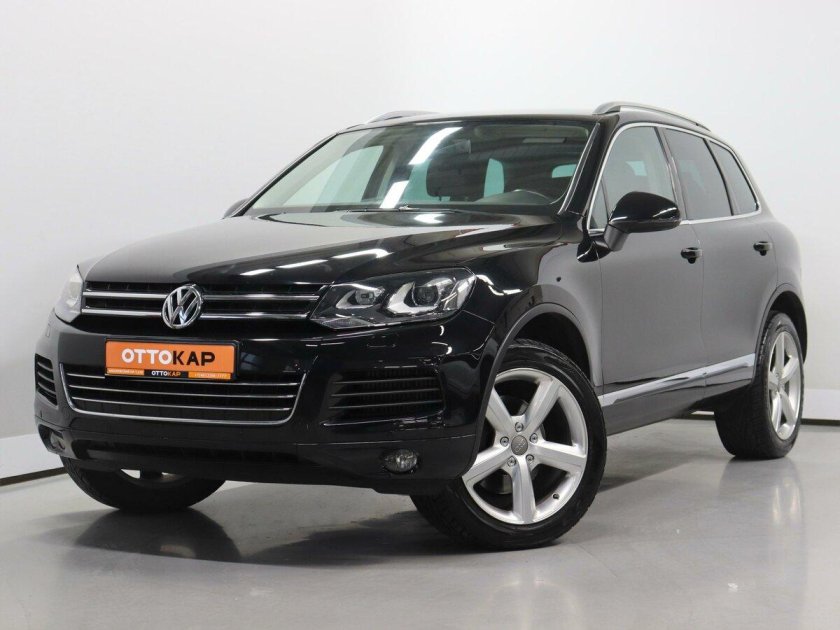 Фольксваген Туарег 2013