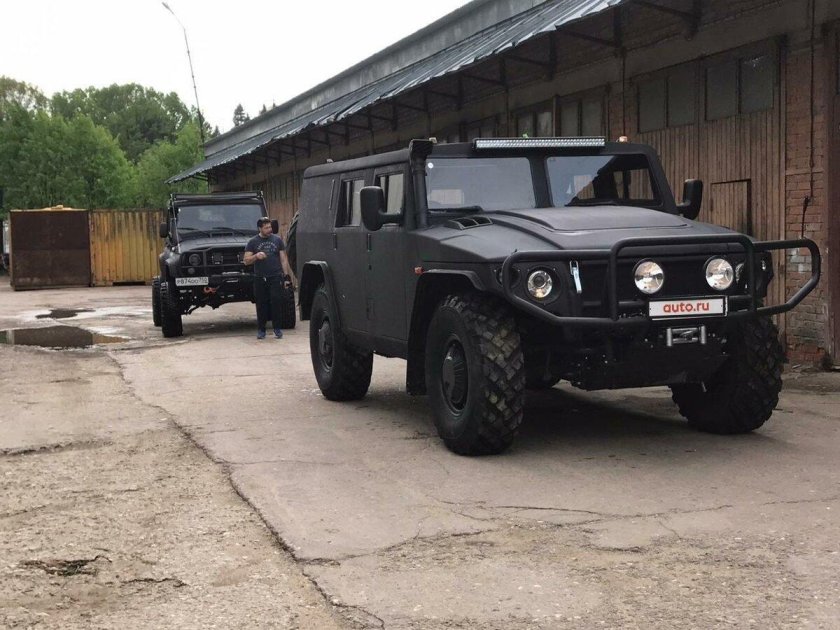 Внедорожник «тигр» (ГАЗ-2330)