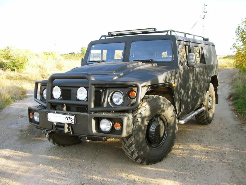 Внедорожник «тигр» (ГАЗ-2330)