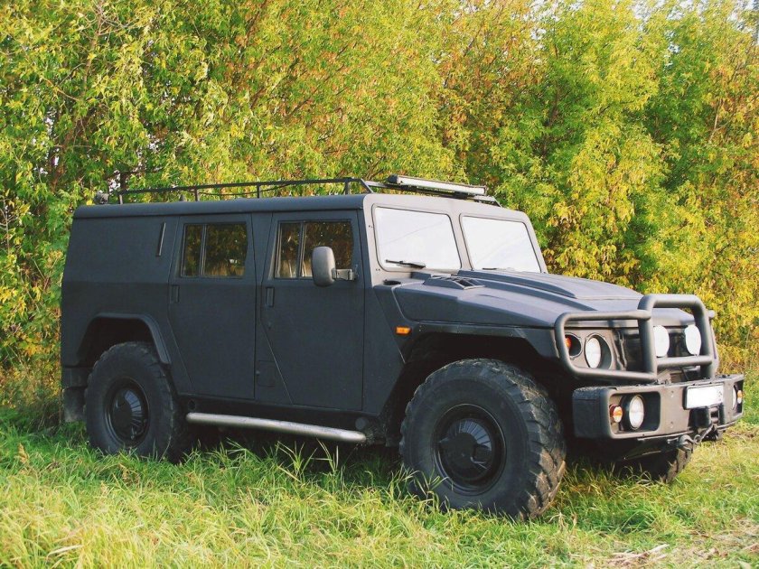 Внедорожник «тигр» (ГАЗ-2330)