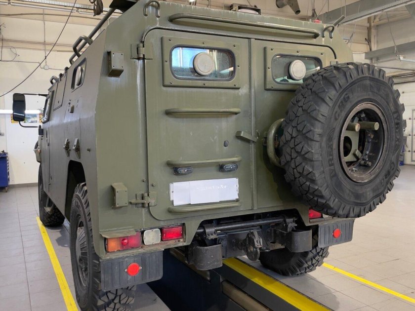 Бронеавтомобиль тигр асн 233115