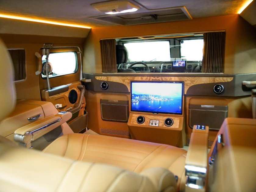 Внедорожник «тигр» (ГАЗ-2330)