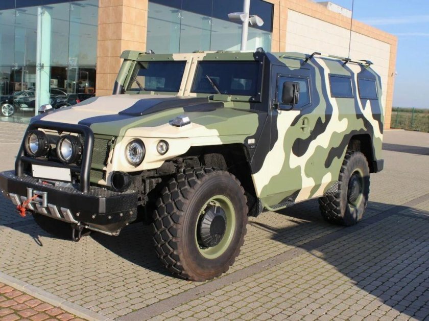 Внедорожник «тигр» (ГАЗ-2330)