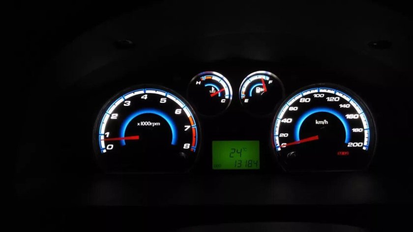 Приборная панель Aveo t250