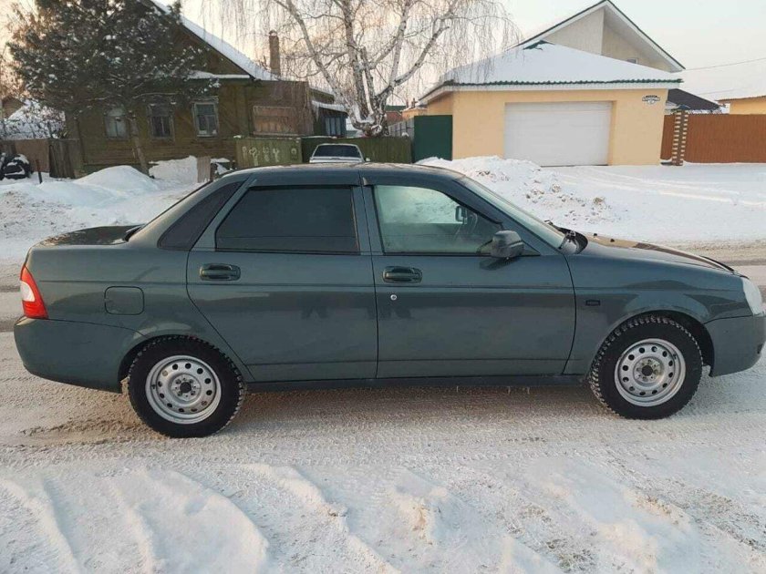 Цвета Приора 2010 года