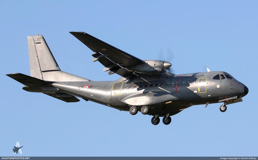 Casa c-295m
