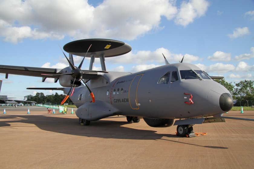 Casa c-295w