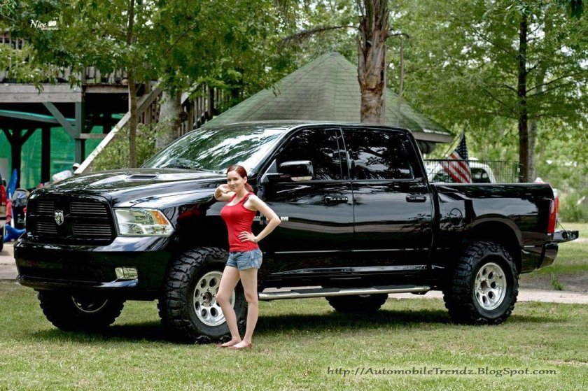 Dodge Ram 6500