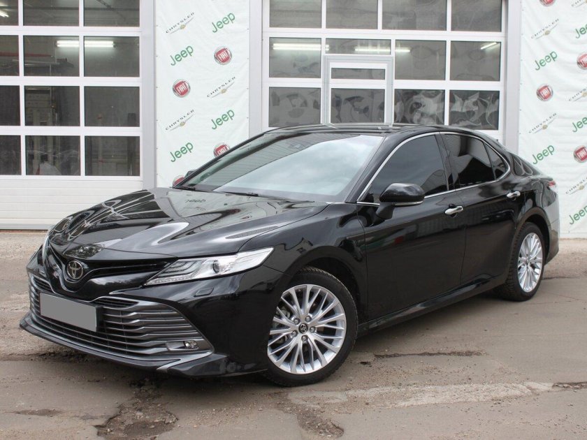 Toyota Camry 2019 2.5