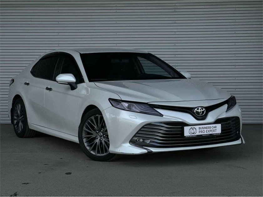 Toyota camry 2019