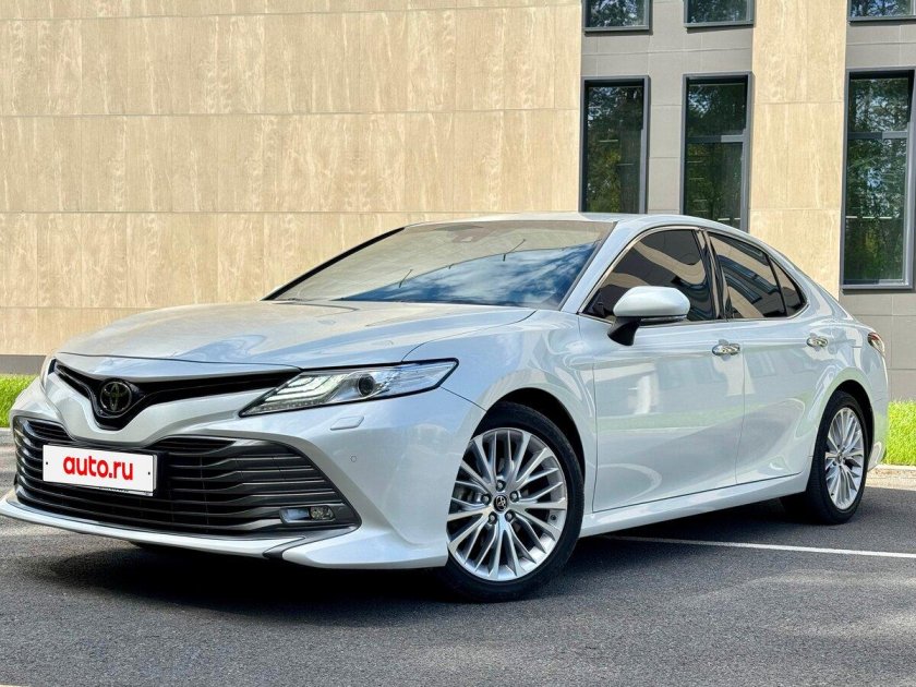 Toyota camry 2020