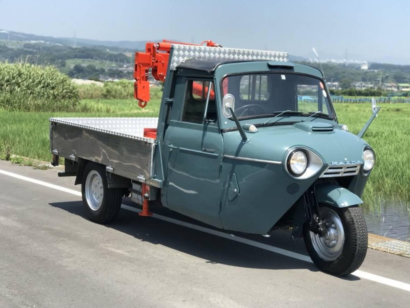 Mazda t1500