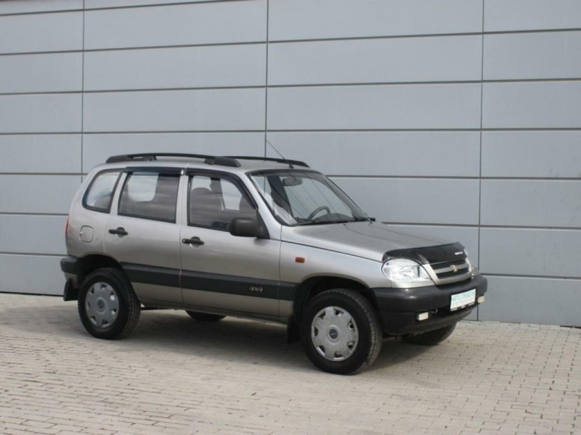 Шеви Нива 2008