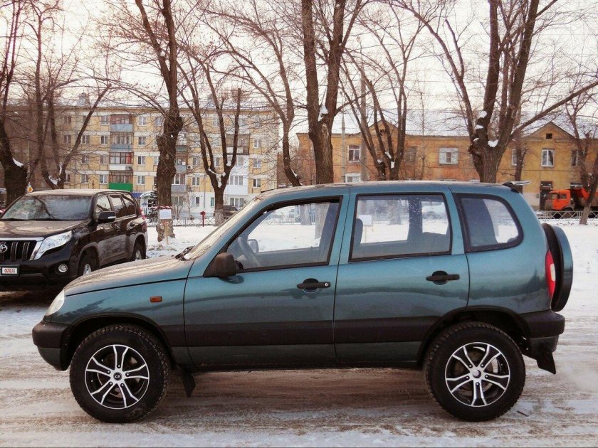 Шеви Нива 2008