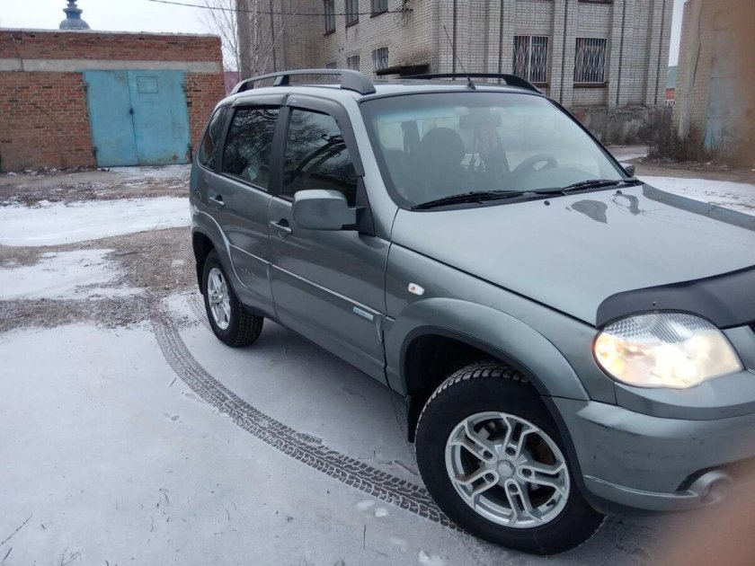 Chevrolet niva 2011