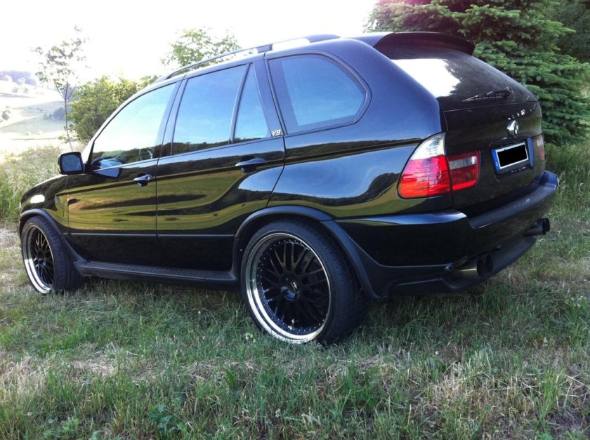 BMW e53