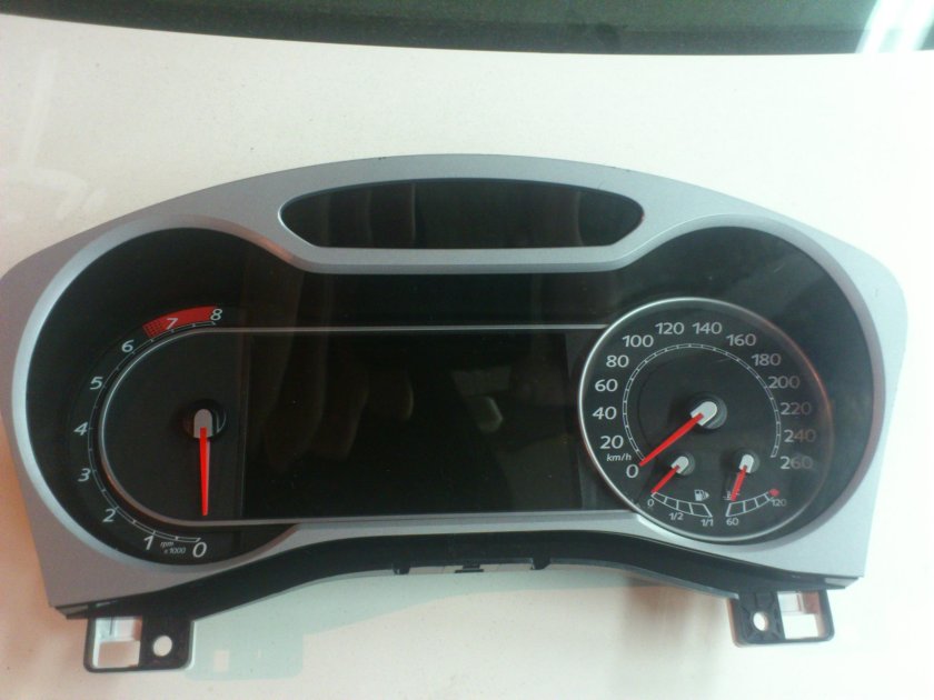 Панель приборов Ford Focus 2