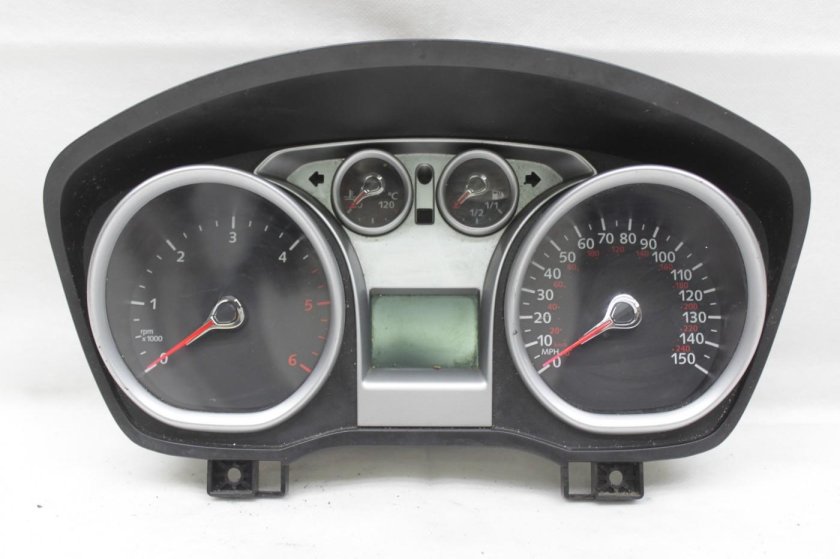 Панель приборов Форд Куга