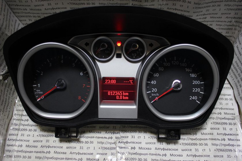 Панель приборов Ford Focus 2