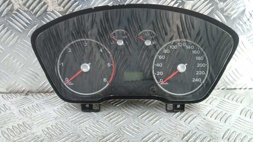 Панель приборов на форд фокус 2 2007 года