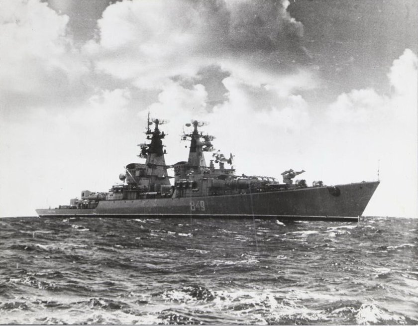 Ракетный крейсер Адмирал Головко