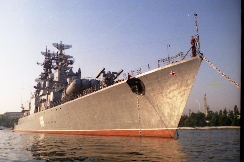 Ракетный крейсер Адмирал Головко