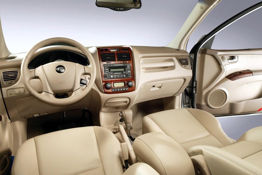 Kia Sportage 2008 салон