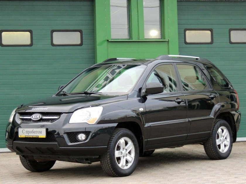 Kia Sportage 2.0 МТ 2010