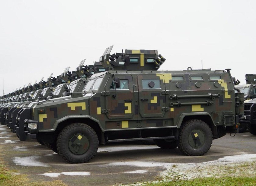 Бронемашины «Козак-2м1»,